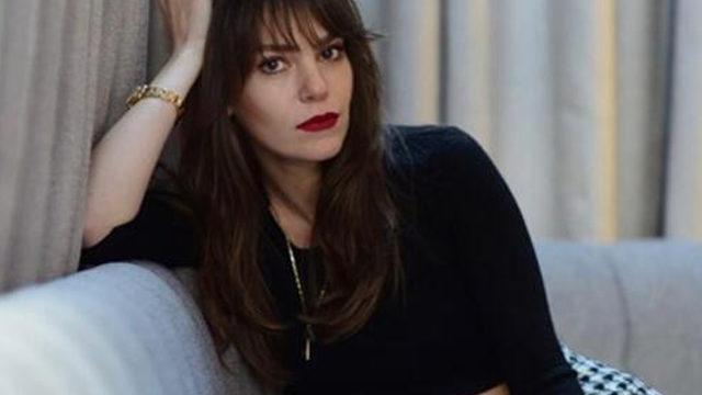 Aslı Enver yeni sevgilisiyle el ele görüntülendi