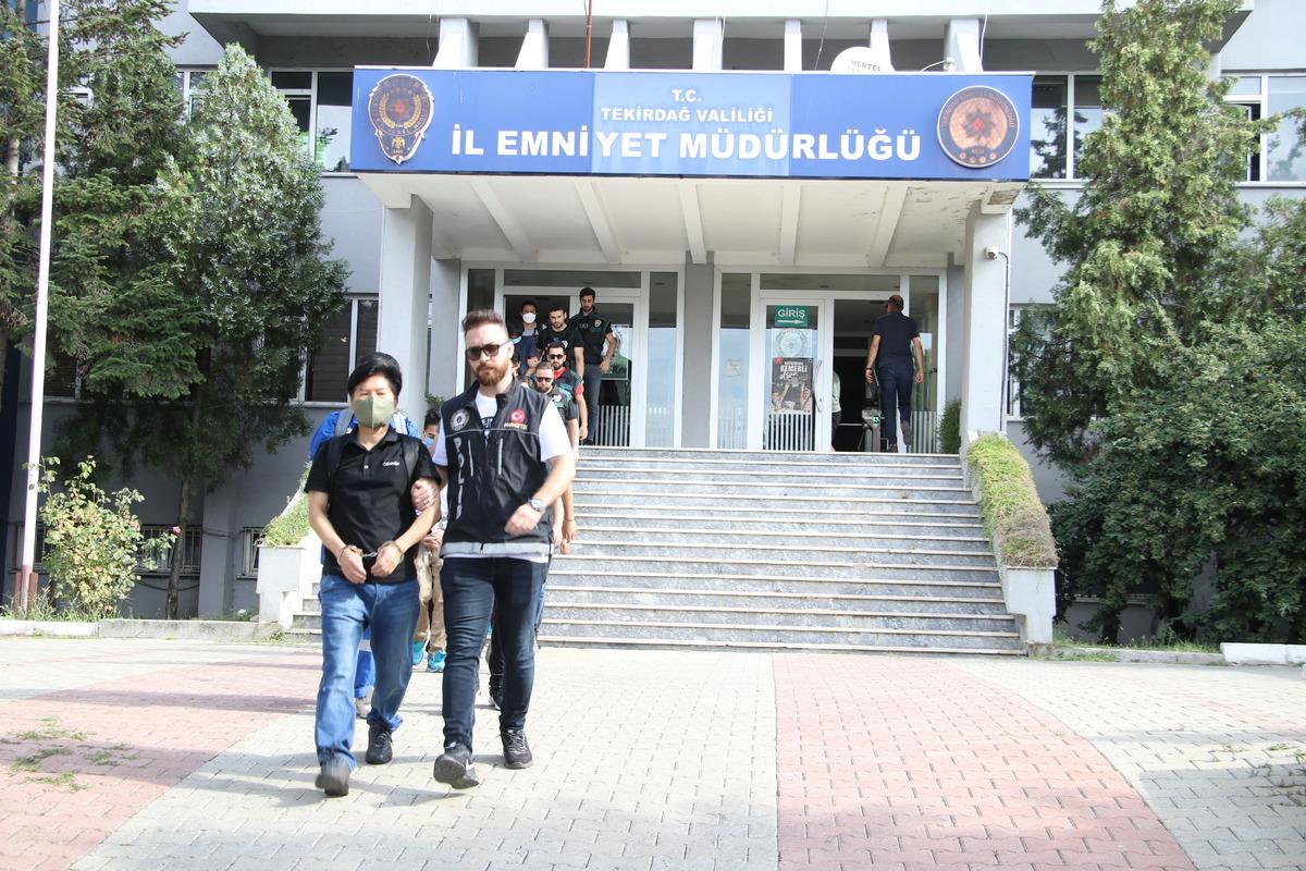 Tekirdağ'da gemide 242 kilogram kokain ele ge&ccedil;irilmesine ilişkin 13 yabancı uyruklu adliyede