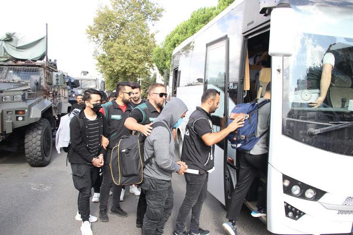 Tekirdağ'da gemide 242 kilogram kokain ele geçirilmesine ilişkin 13 yabancı uyruklu adliyede G5