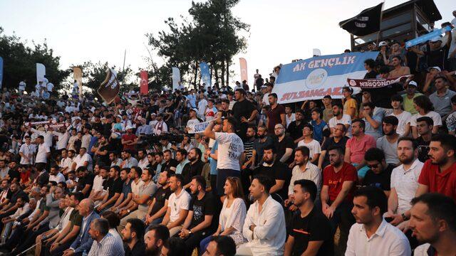 AK Parti'li Kurtulmuş, partisinin İstanbul Gençlik Kolları'nın Doğa Kampı'nda konuştu: