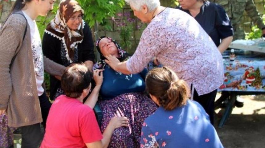 Şehit uzman çavuşun baba ocağına ateş düştü