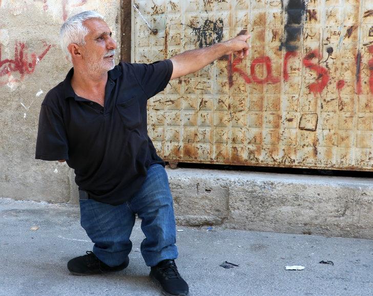 İzmir'de bedensel engellinin özel yaptırdığı 20 yıllık motosikleti çalındı G3