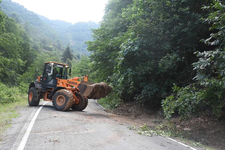 Giresun'da şiddetli yağışın oluşturduğu hasar gideriliyor G3
