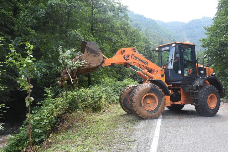 Giresun'da şiddetli yağışın oluşturduğu hasar gideriliyor G4