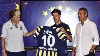Fenerbahçe'de Arda Güler bombası! Yeni formayı sırtına geçirdi...