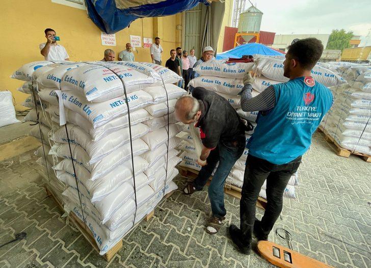 Eskişehir'den Afganistan'a 6 tır gıda malzemesi gönderildi G1