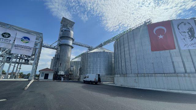 Sakarya'da hububata değer katacak lisanslı depo açıldı