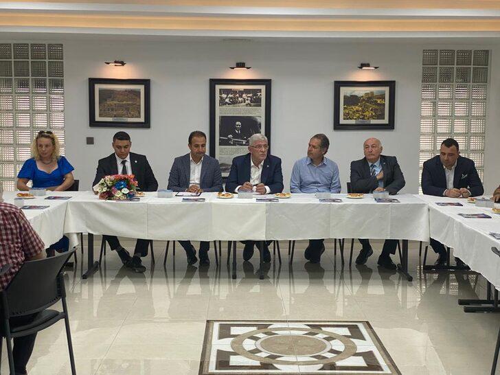 İYİ Parti Grup Başkanvekili Dervişoğlu, İzmir'de bazı STK'ları ziyaret etti G2