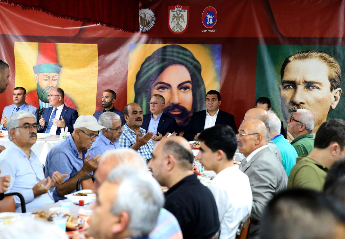 Sivas'ta muharrem ayı iftar programı d&uuml;zenlendi