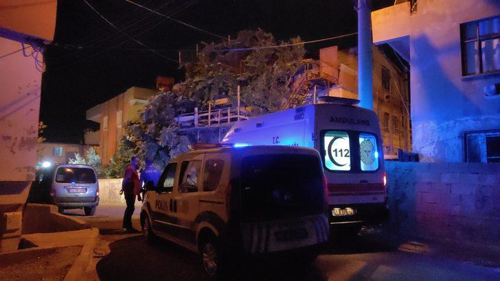 Kahramanmaraş'ta evde çıkan yangında anne ve oğlu yaralandı G3