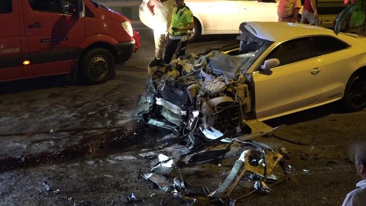 Bursa'daki 4 aracın karıştığı zincirleme kazada 5 kişi yaralandı G3