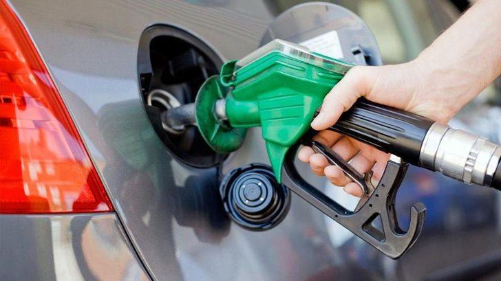 BENZİNE İNDİRİM! Benzin ne kadar, kaç TL? Motorin ve LPG kaç lira? 18 Ağustos 2022 güncel benzin fiyatları!
