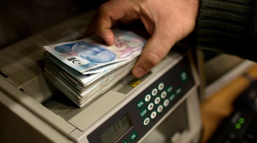 Kredi borcu olan emekliler dikkat! Maaşınız bloke olabilir… Mahkeme ‘serbest irade’ diyerek bankaları haklı buldu