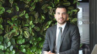 Aslı Enver'in yeni sevgilisi Berkin Gökbudak kimdir, kaç yaşında? Berkin Gökbudak nereli, mesleği ne?