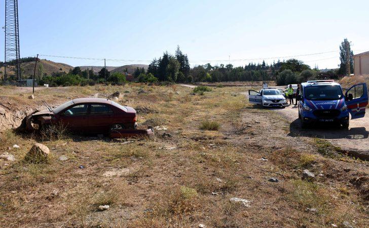 Kırıkkale'de köprüden düşen otomobilin sürücüsü yaralandı G2