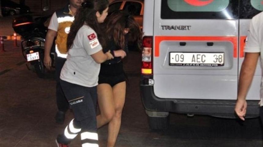 Gece yarısı yarı çıplak halde sokağa attılar