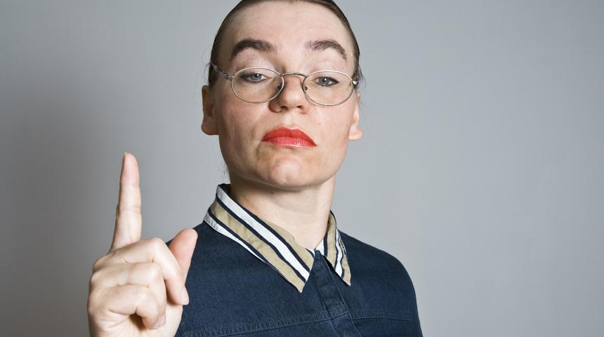 Kadınlarda erkeksi yüzün sebebi nedir?