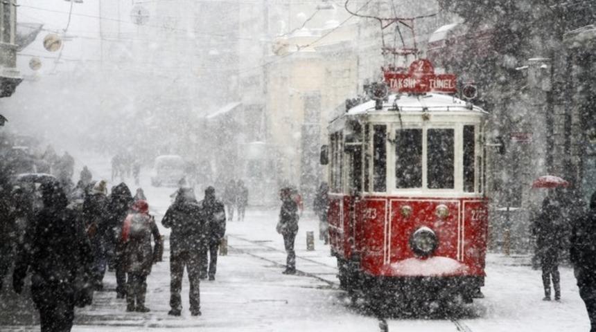 İstanbul'a yılbaşında kar yağacak mı?
