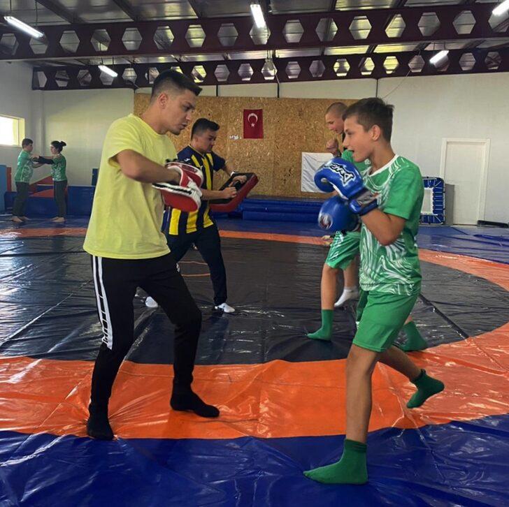 Savaş mağduru çocuklar Gölbaşı'nda spor eğitimi alıyor G1