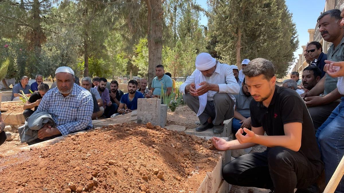İstanbul'da tabancayla vurulan gen&ccedil; kız, Şanlıurfa&rsquo;da defnedildi