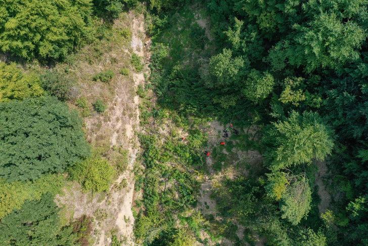 Bursa'da 8 gün önce kaybolan genci arayan ekipler arazide ceset buldu G1