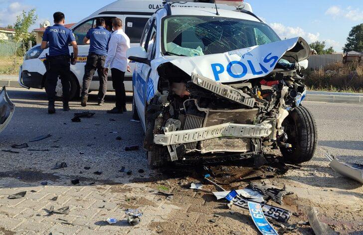 Tekirdağ'da hafif ticari aracın çarptığı polis otosundaki 2 polis yaralandı G3