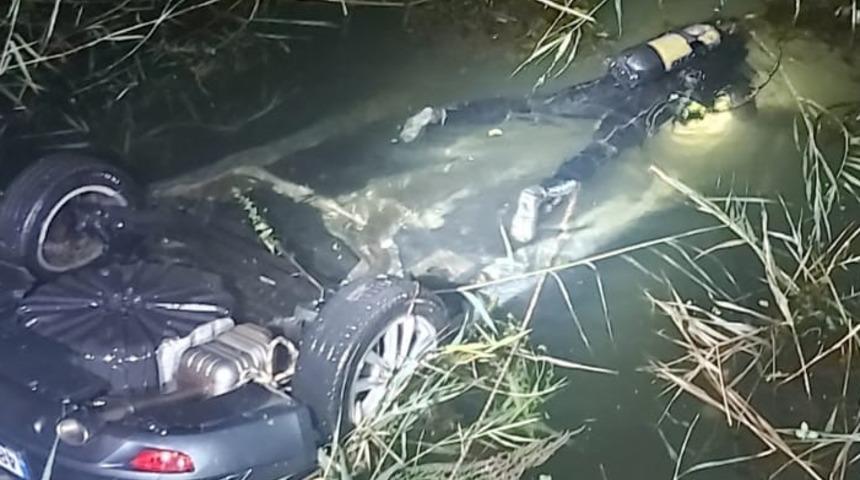 Fethiye'de su kanalına devrilen otomobildeki 2 kişi hayatını kaybetti