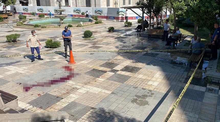 Malatya'da tartıştığı arkadaşı tarafından bıçaklanan kişi ağır yaralandı