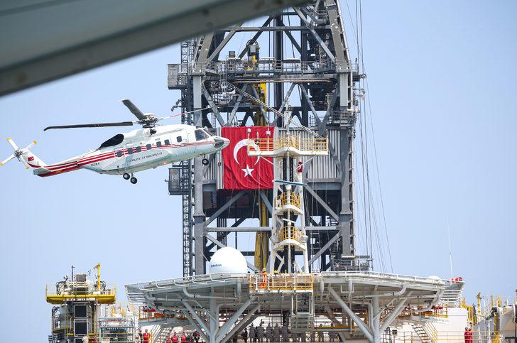 Cumhurbaşkanı Erdoğan, Abdülhamid Han Sondaj Gemisi'nde incelemelerde bulundu G4