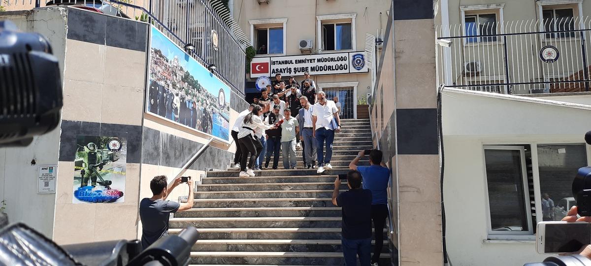 G&Uuml;NCELLEME - Kartal Cemevi Başkanı Sarıtaş'a y&ouml;nelik saldırıya ilişkin 9 ş&uuml;pheli adliyeye g&ouml;nderildi