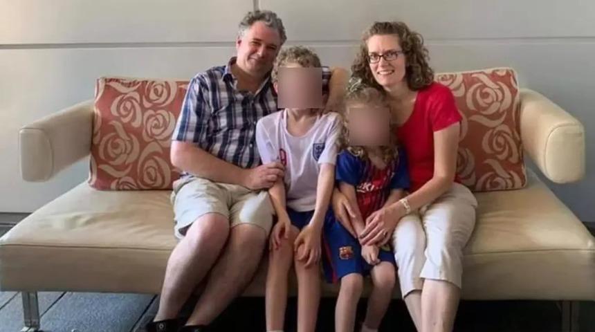 Uçakta uyurken hayatını kaybetti! Ailesi cesedini yarı yolda bırakıp devam etmek zorunda kaldı