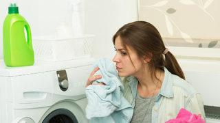Çözümü belli: Çamaşırlardaki küf kokusundan kurtulabilirsiniz! 