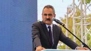 Bakan Özer'den okula kayıtlarda bağış konusuyla ilgili dikkat çeken açıklama! Bu kadar yatırım yapan, okulların ihtiyaçlarını karşılamaktan aciz olabilir mi?