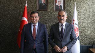 Milli Eğitim Bakanı Özer, Uşak Belediye Başkanı Çakın ile görüştü