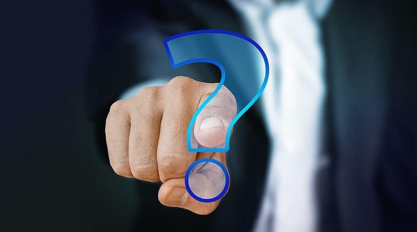 11 soruda 'seni sen yapan' cümleyi söylüyoruz