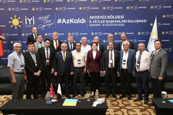 Meral Akşener, İYİ Parti'nin Akdeniz Bölgesi il ve ilçe başkanlarıyla görüştü G4