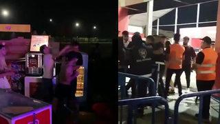Yenikapı'daki Sefo konserinde kavga! Sopa ve yumruklarla birbirlerine girdiler
