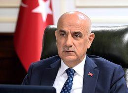 Bakan Kirişci'den, Cihan Kolivar'ın 'ekmek' ile ilgili sözlerine tepki