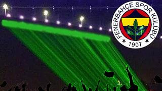 SON DAKİKA: Herkes şaşkın! Fenerbahçe taraftarı tepkisini köprüye yazdı