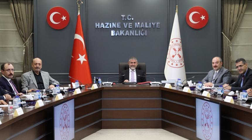 Bakan Nebati açıkladı: Konut fiyatlarına yeni düzenleme sinyali! 