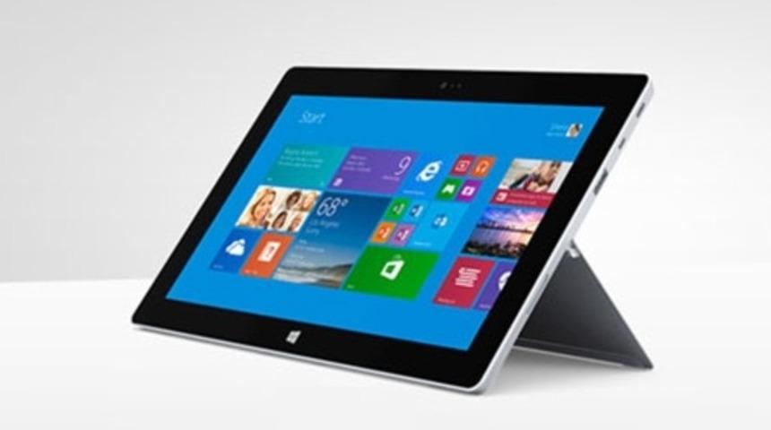 Microsoft tablet alanında Apple’la arayı kapatıyor