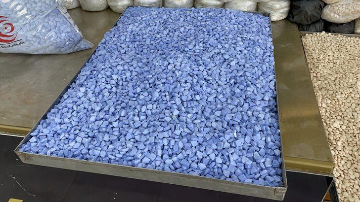 İstanbul'daki narkotik operasyonlarında 94 şüpheli tutuklandı G3