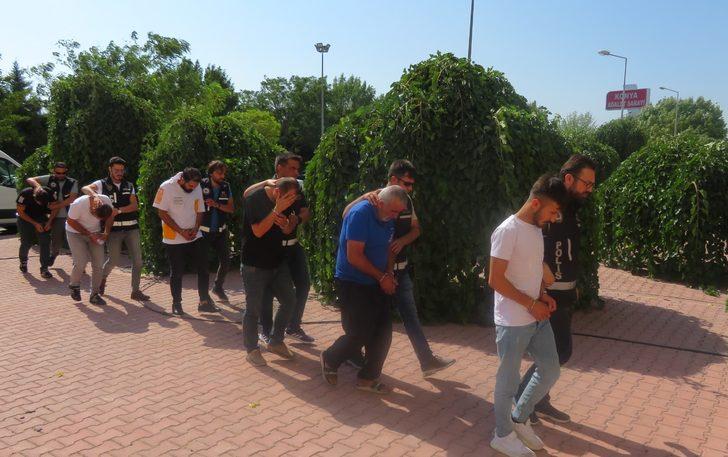 Konya'da kaçak silah imalatı ve ticareti yaptığı öne sürülen 5 kişi tutuklandı