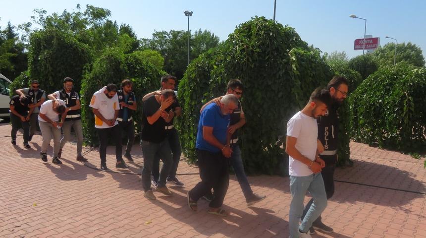Konya'da kaçak silah imalatı ve ticareti yaptığı öne sürülen 5 kişi tutuklandı