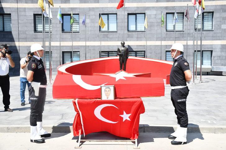 Kahramanmaraş'ta oğlu tarafından öldürülen polis memuru için tören düzenlendi G4