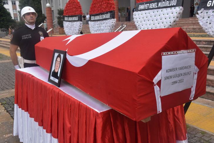 Giresun'da lunaparktaki kazada hayatını kaybeden komiser yardımcısı için tören G3