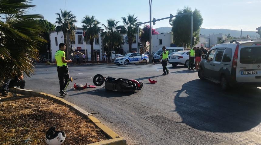 Muğla'da kamyonetin çarptığı motosiklet sürücüsü öldü