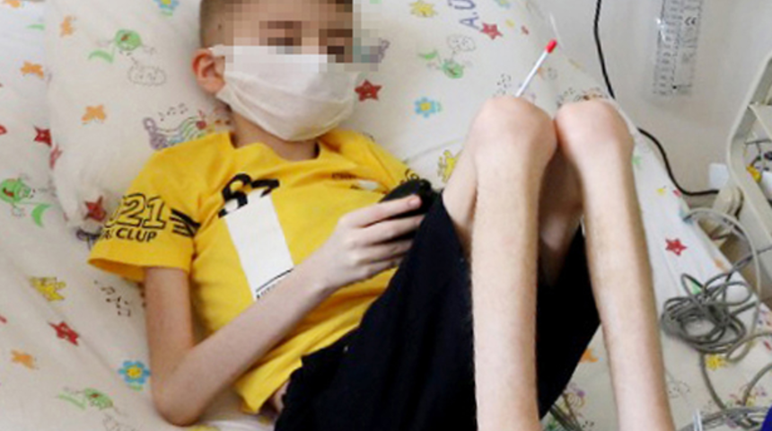 Çöp evden dram çıkmıştı! Küçük çocuktan haber var: Kilo alıyor, keyfi yerinde