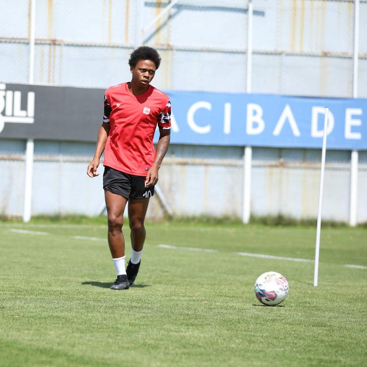 Sivasspor, Adana Demirspor maçı hazırlıklarını sürdürdü G5