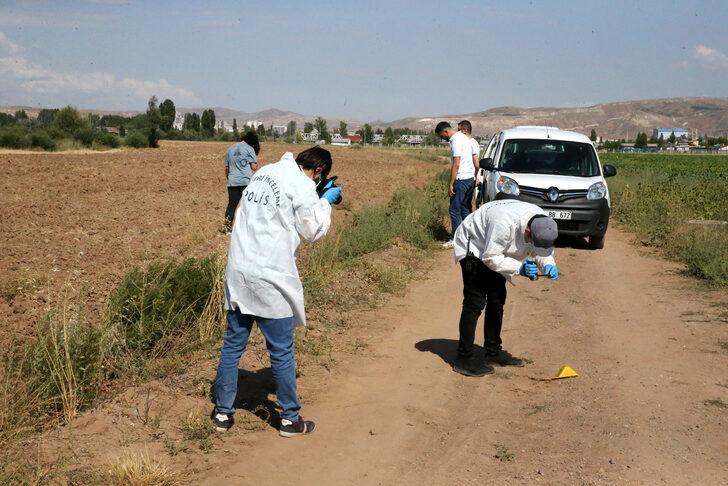 Sivas'ta attan düşen kadın ağır yaralandı G4